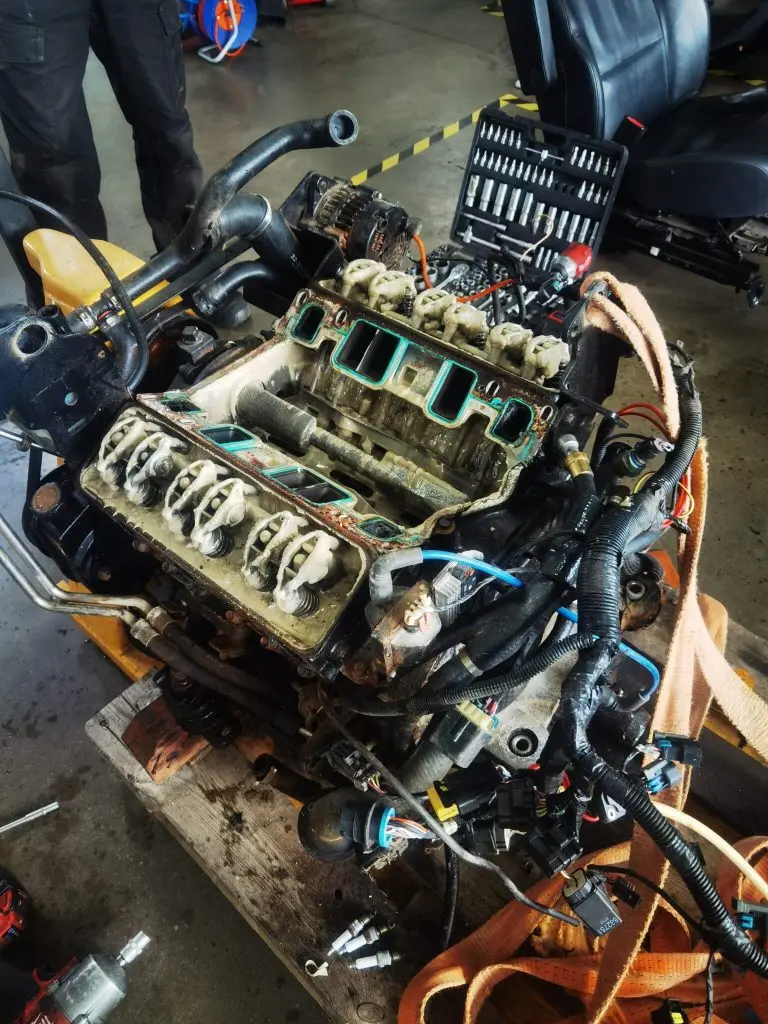 Motory 15